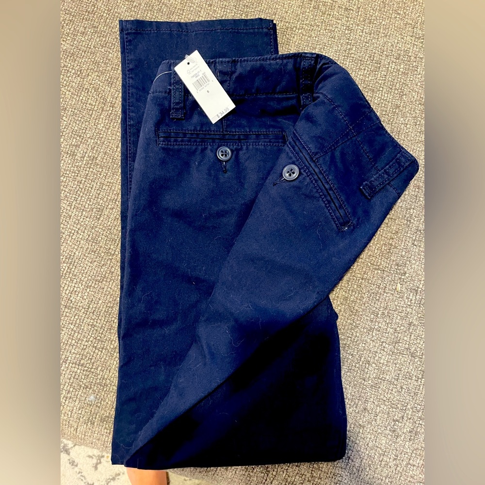 ***SOLD*** NWT boys Gap brand new navy khakis. Size 8. Tags attached.
